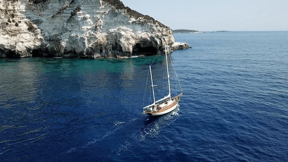 John G Alden Rena Class 0744N | Eclipse