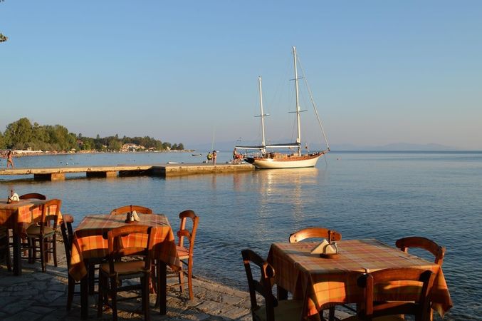 John G Alden Rena Class 0744N | Eclipse