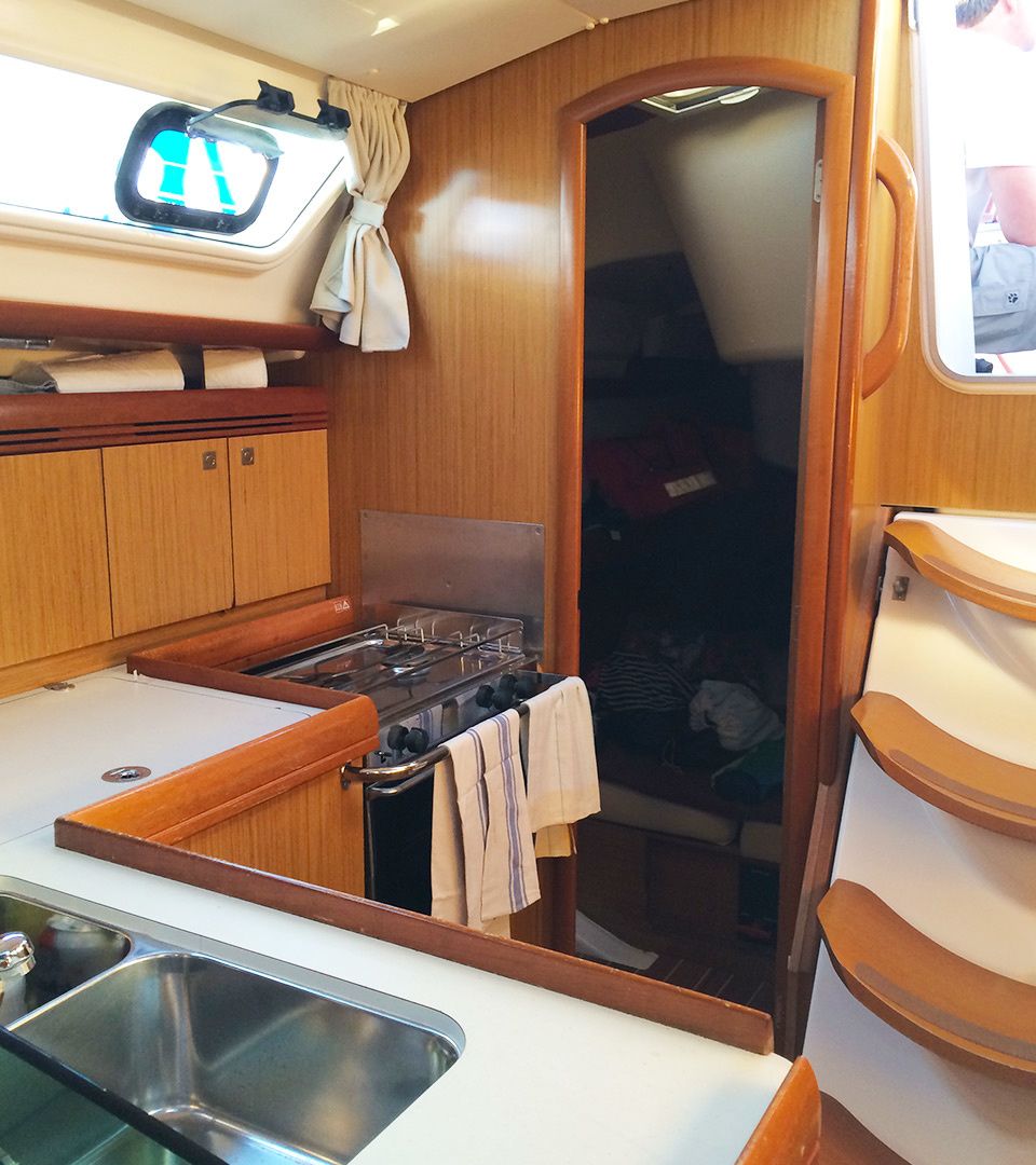 Jeanneau Sun Odyssey 36i | Dado