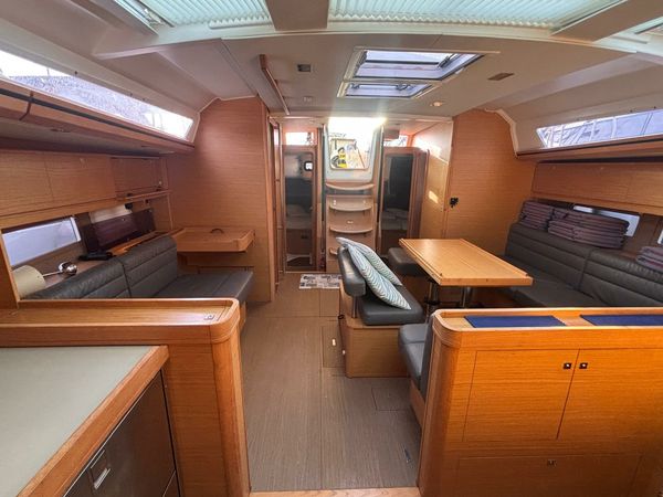 Dufour 512 | Jana