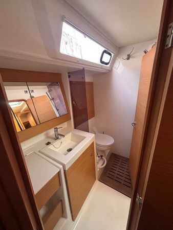 Dufour 512 | Jana