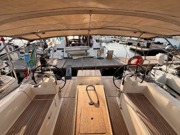 Dufour 512 | Jana