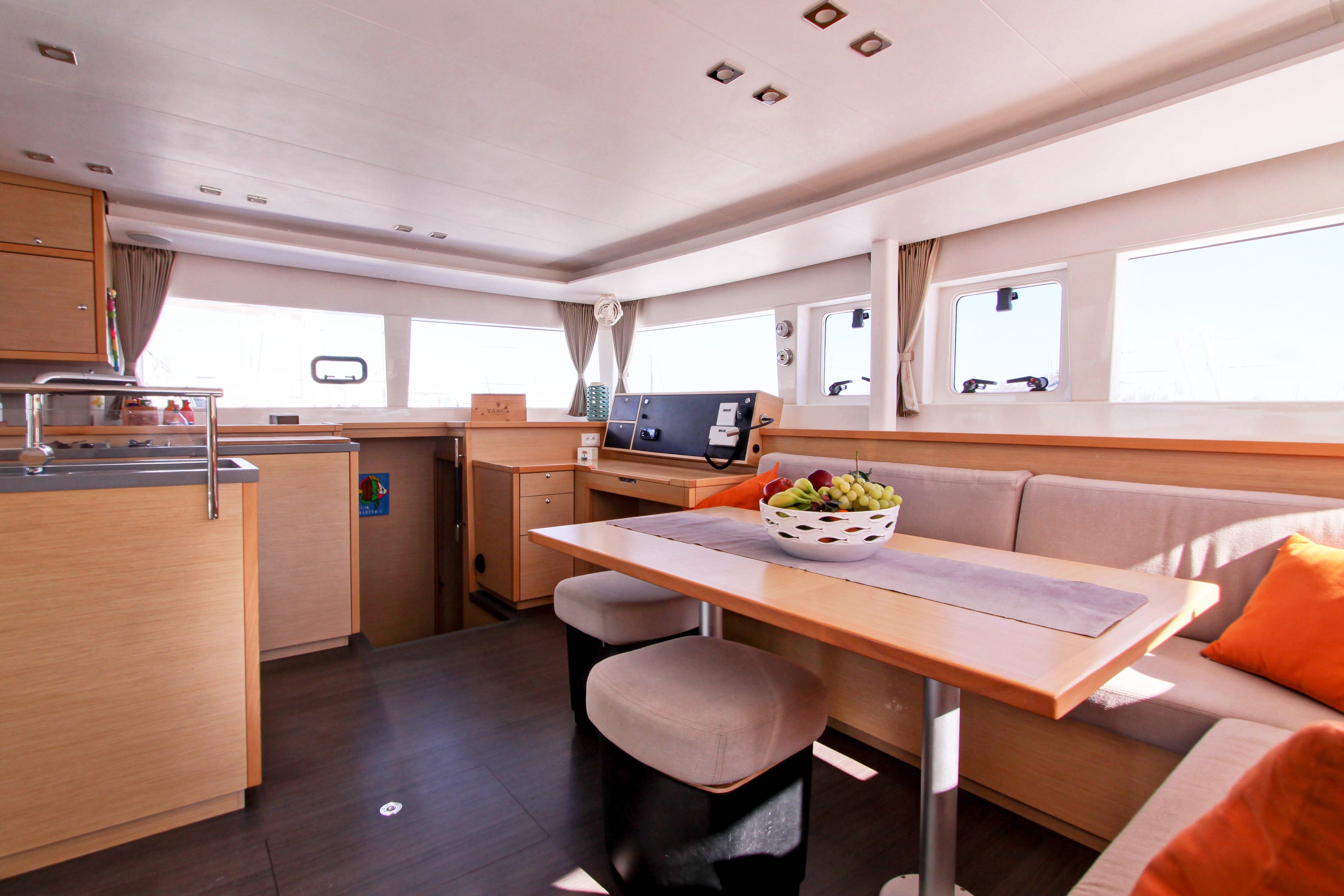 Lagoon 450 F | Le.One