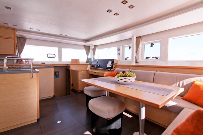 Lagoon 450 F | Le.One