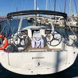 Beneteau Oceanis 41.1 | Kira