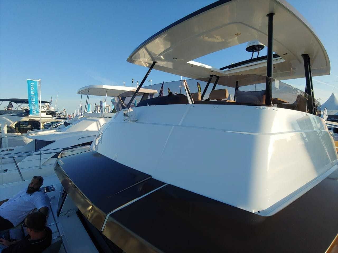 Bali 4.3 MY | Patagonia Explorer