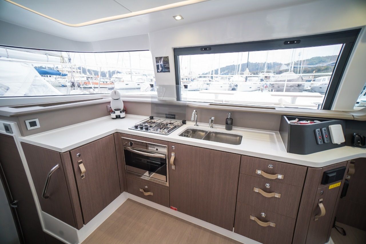 Bali 4.3 MY | Patagonia Explorer