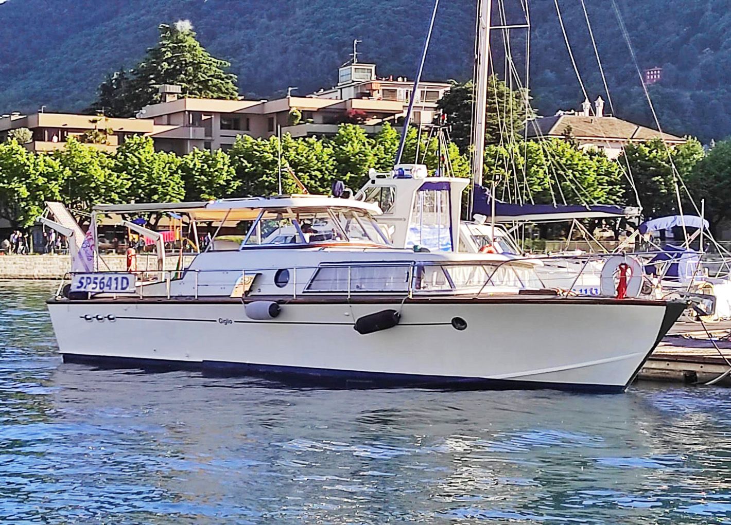 Picchiotti Giglio | Mizar 3