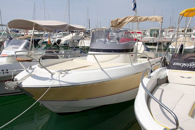 Sessa 22 | Key Largo 22