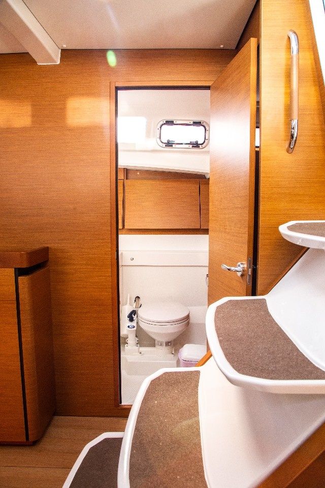Jeanneau Sun Odyssey 440 | Monolith