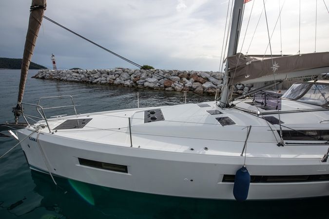 Jeanneau Sun Odyssey 490 | Lara