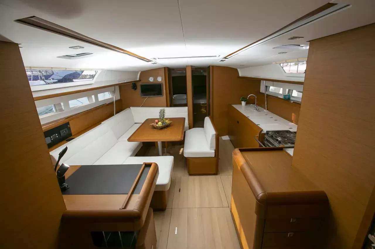 Jeanneau Sun Odyssey 519 | Kalliroi
