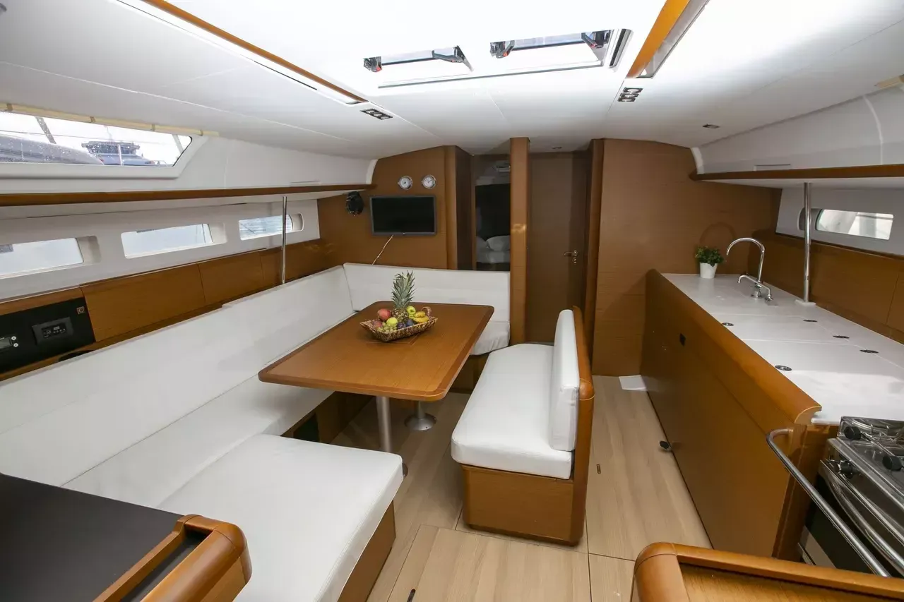 Jeanneau Sun Odyssey 519 | Kalliroi