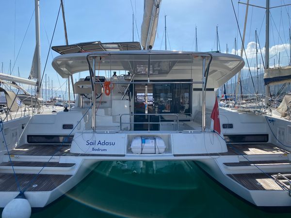 Lagoon 42 | Sail Adasu