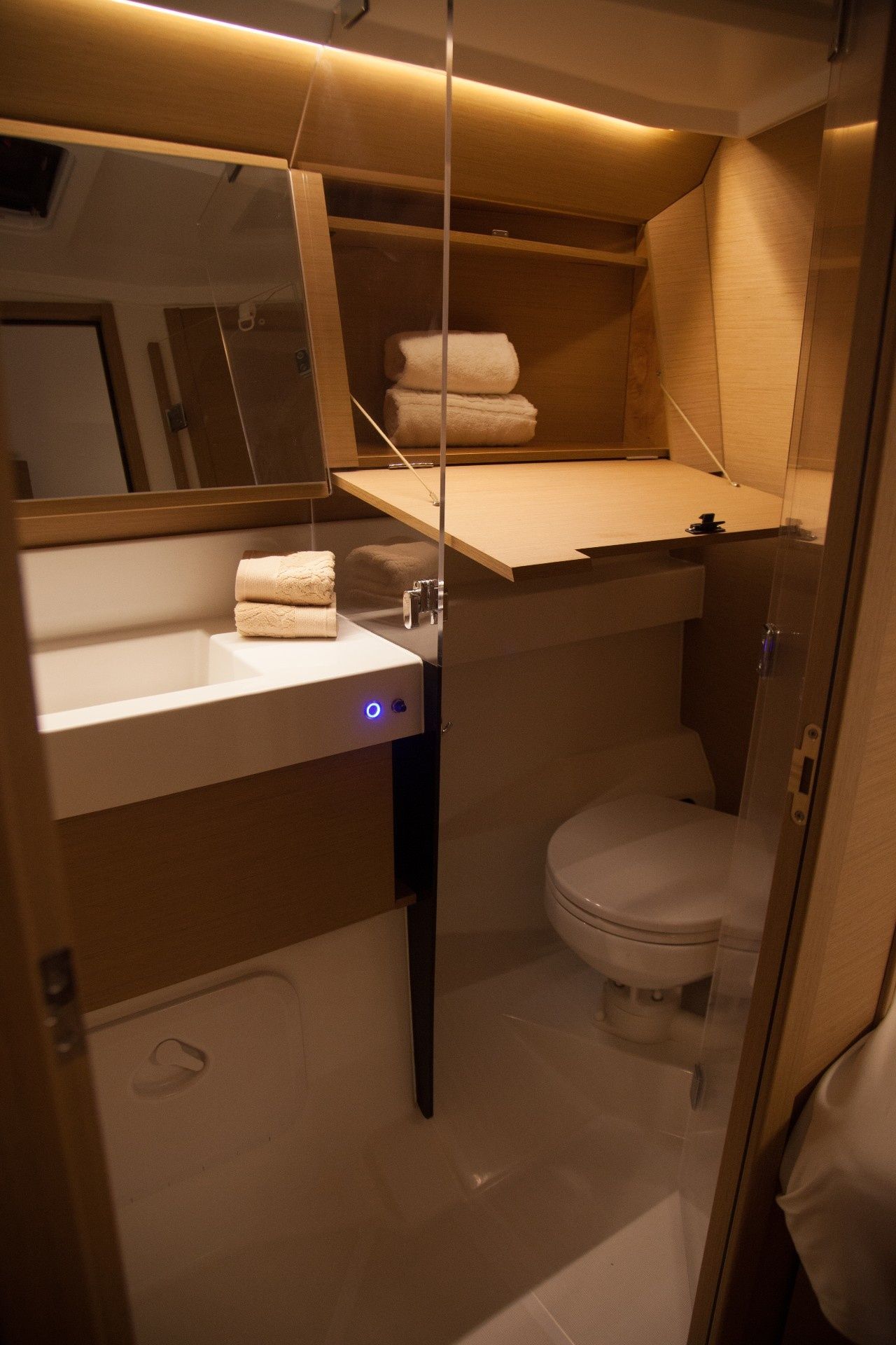 Jeanneau Sun Odyssey 410 | Konstantinos