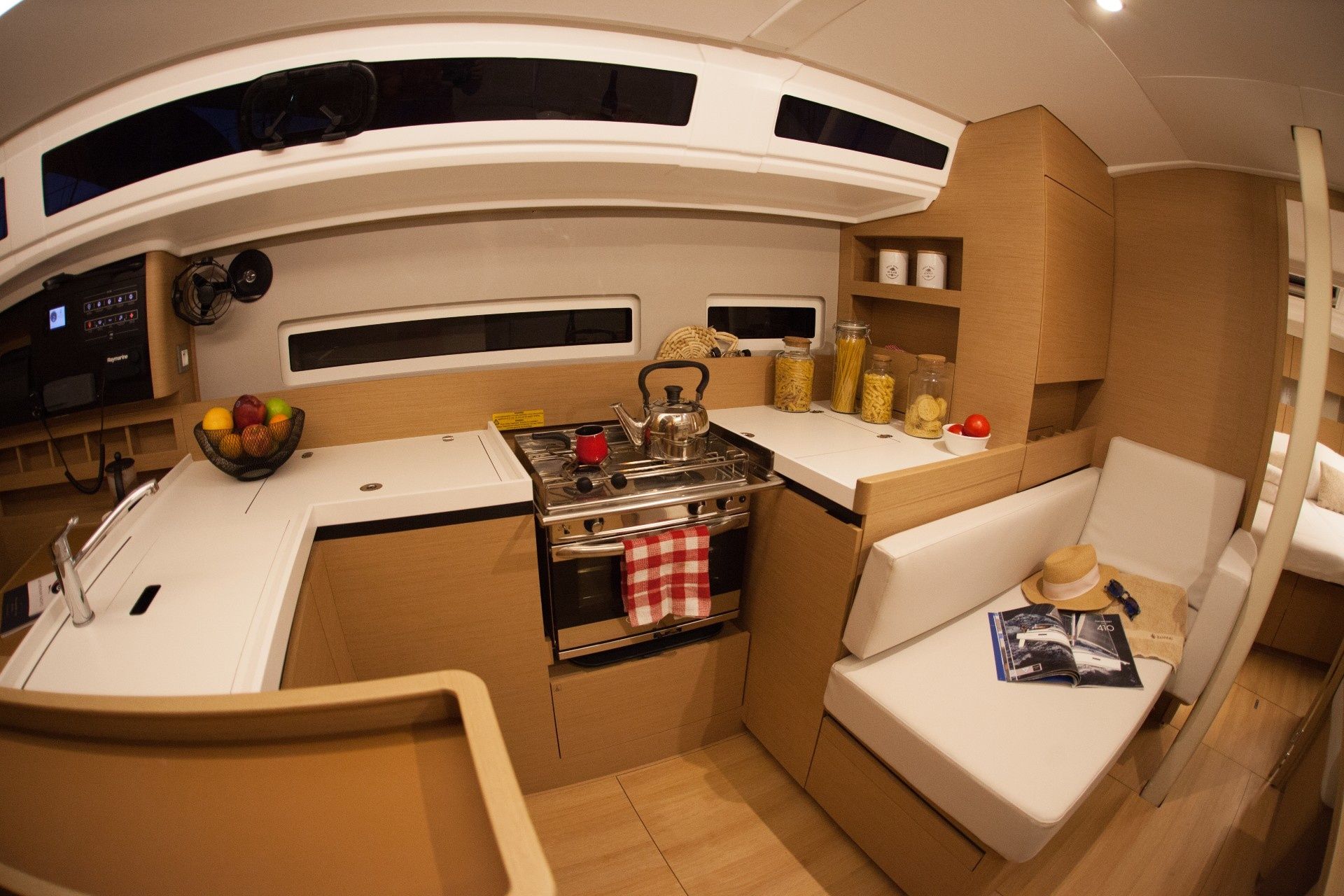 Jeanneau Sun Odyssey 410 | Konstantinos