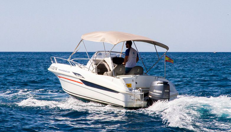 Beneteau Flyer 550 | Open