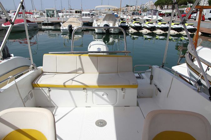 Beneteau Flyer 6.6 | Sport Deck