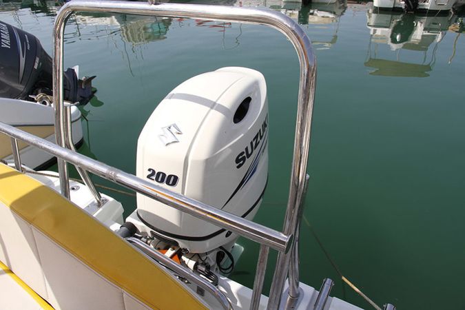 Beneteau Flyer 6.6 | Sport Deck