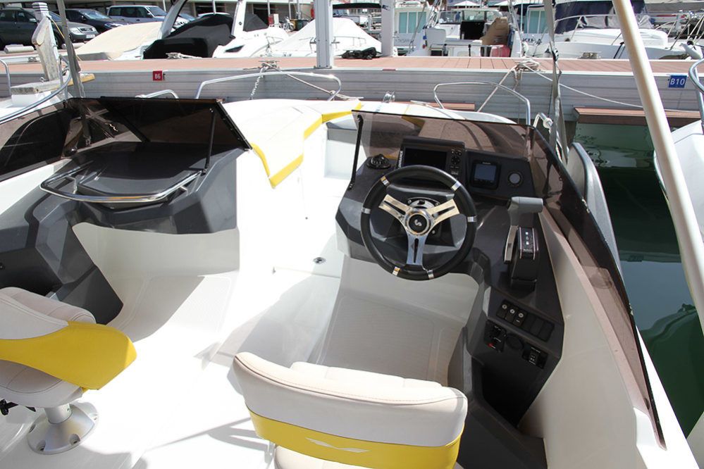 Beneteau Flyer 6.6 | Sport Deck
