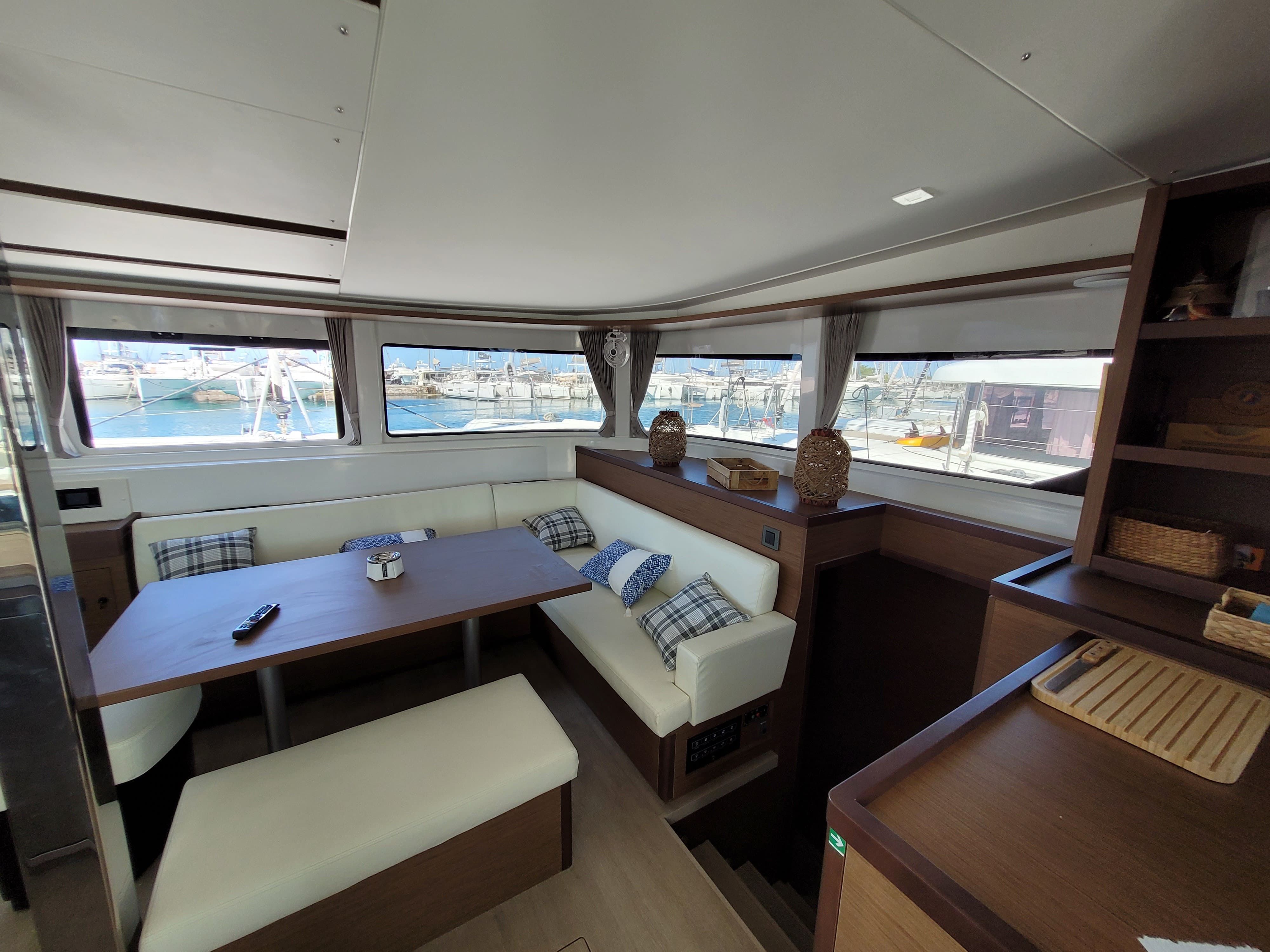 Lagoon 46 | Cataleya