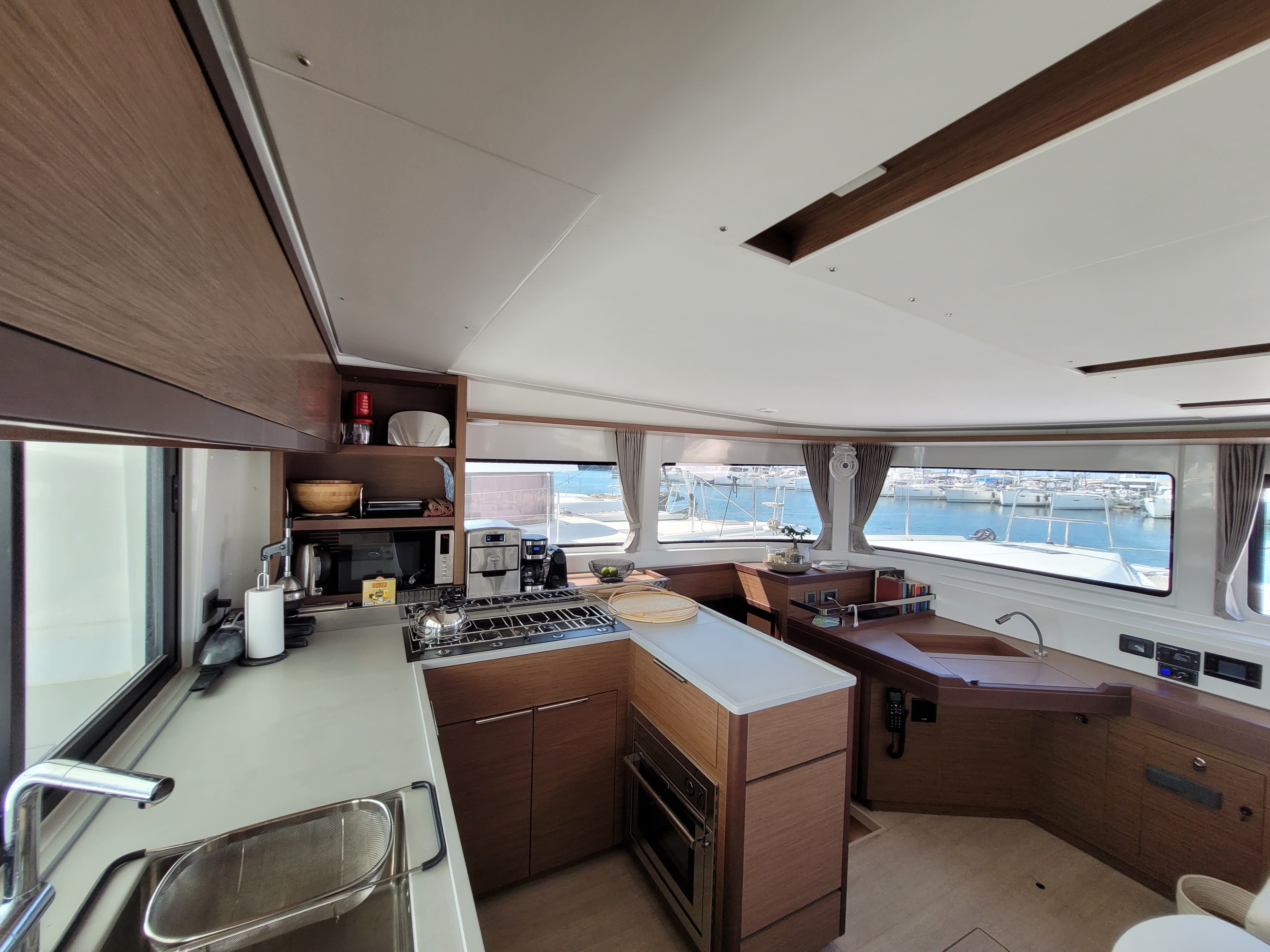 Lagoon 46 | Cataleya