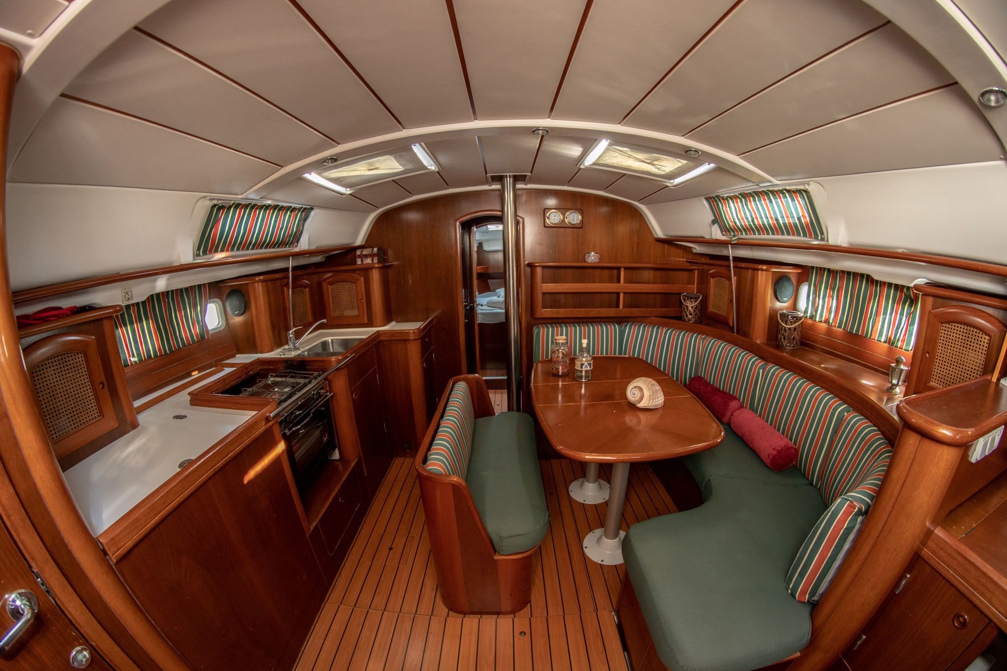 Beneteau Oceanis Clipper 411 | Ekaterini