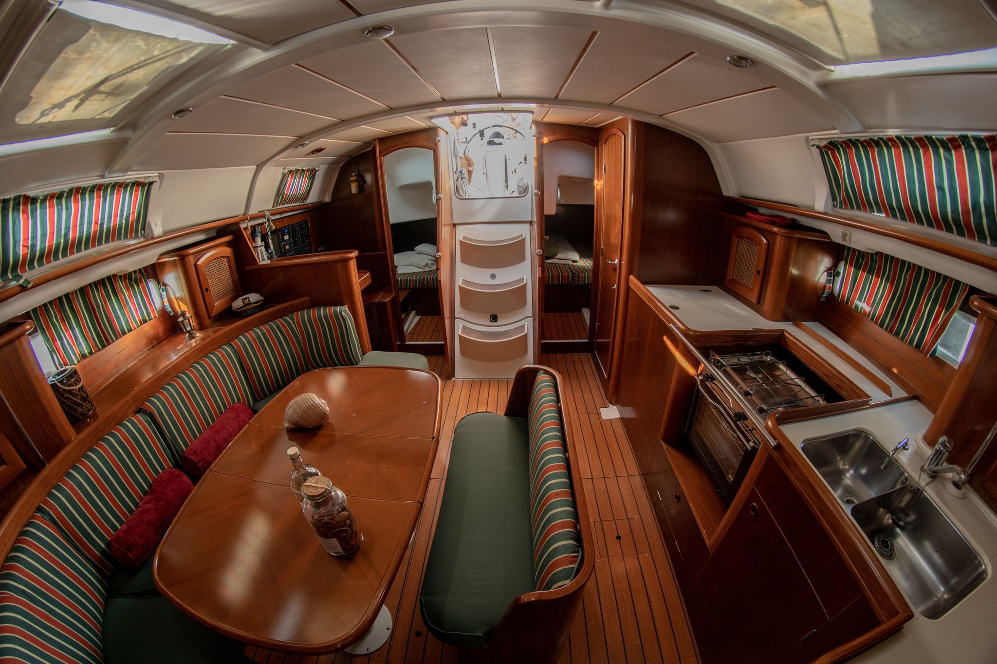 Beneteau Oceanis Clipper 411 | Ekaterini