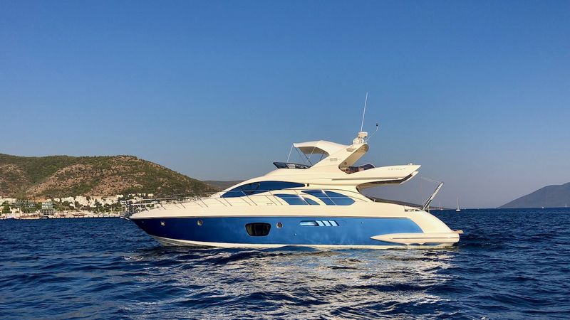 Azimut 55 | Cosmos