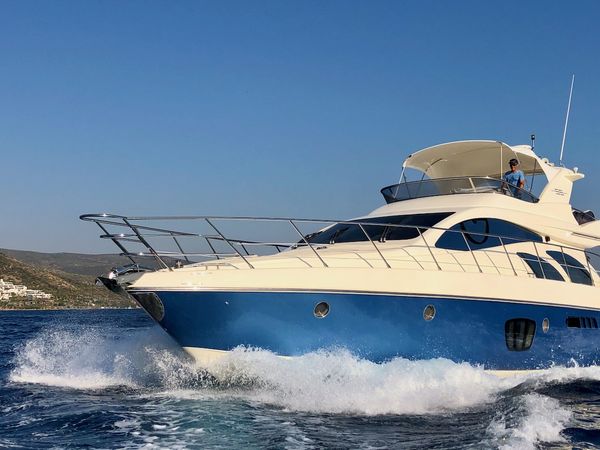 Azimut 55 | Cosmos