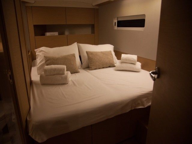 Jeanneau Sun Odyssey 410 | Salty