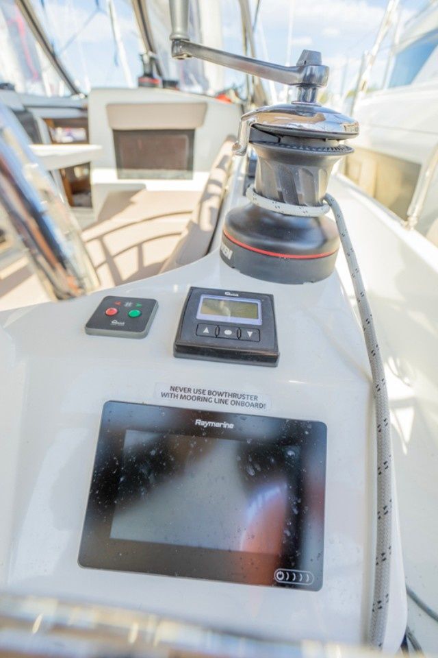 Jeanneau Sun Odyssey 410 | Salty