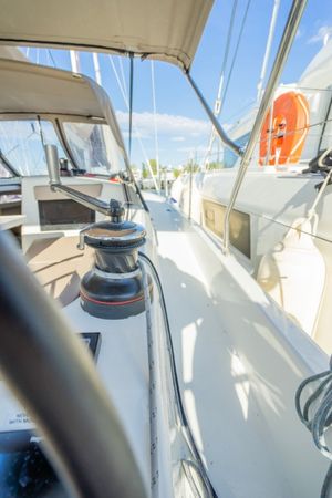 Jeanneau Sun Odyssey 410 | Salty