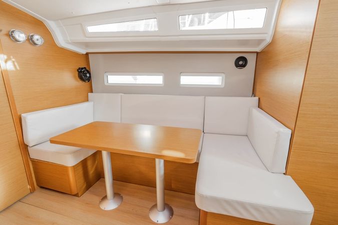 Jeanneau Sun Odyssey 410 | Anassa