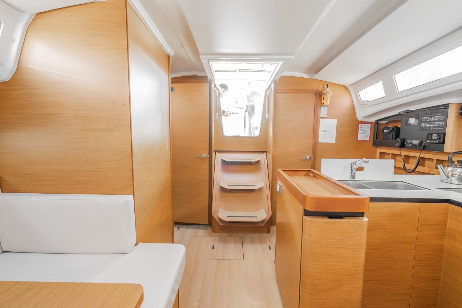 Jeanneau Sun Odyssey 410 | Anassa