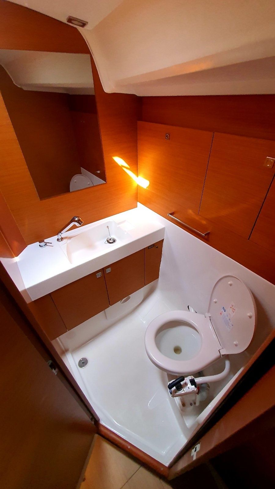 Jeanneau Sun Odyssey 519 | Unique 1