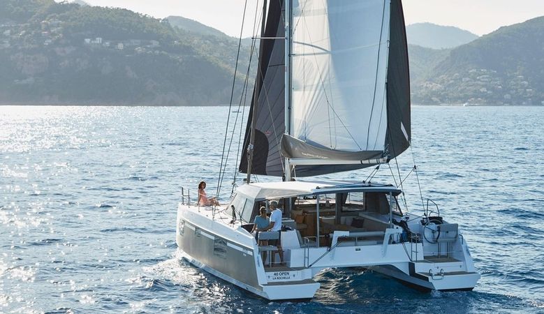 Nautitech 40 | Happy