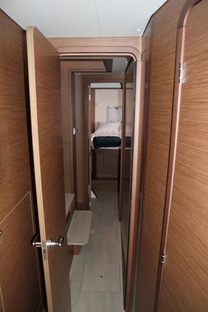 Lagoon 42 | George A