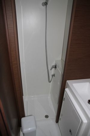 Lagoon 42 | George A