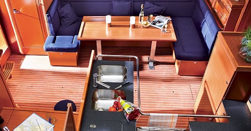 Bavaria Cruiser 51 | Mola 09-5 Breege10