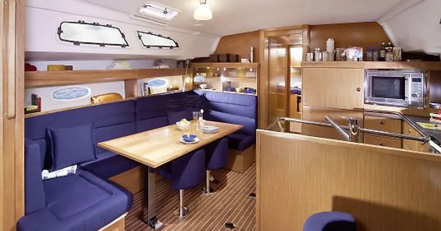 Bavaria Cruiser 51 | Mola 09-5 Breege6