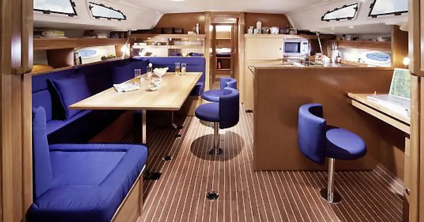 Bavaria Cruiser 51 | Mola 09-5 Breege9