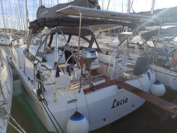 Bavaria C42 | Lucia
