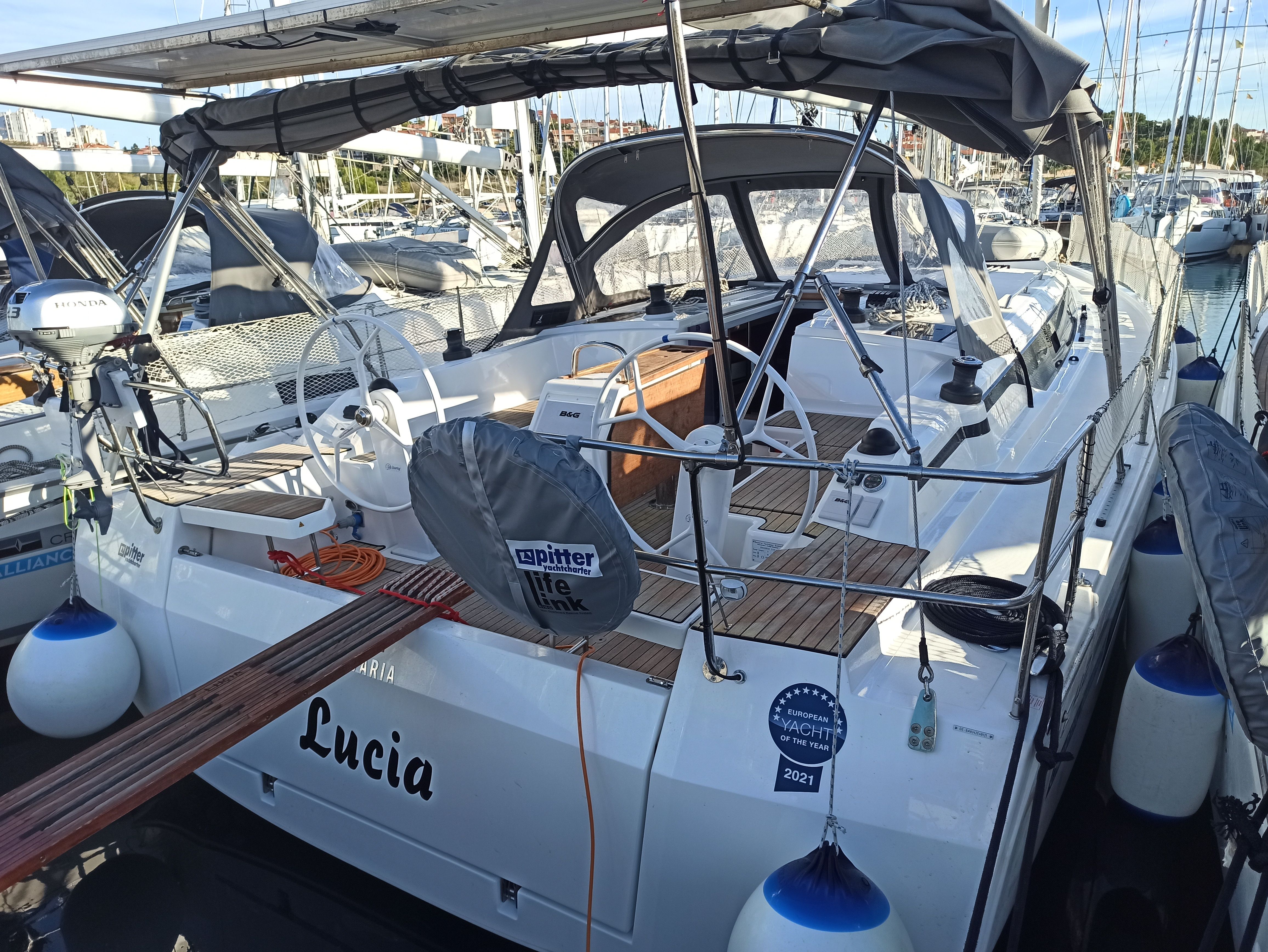 Bavaria C42 | Lucia