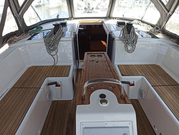 Bavaria C42 | Lucia