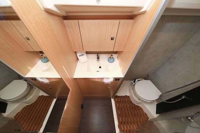 Bavaria C42 | Lizzy