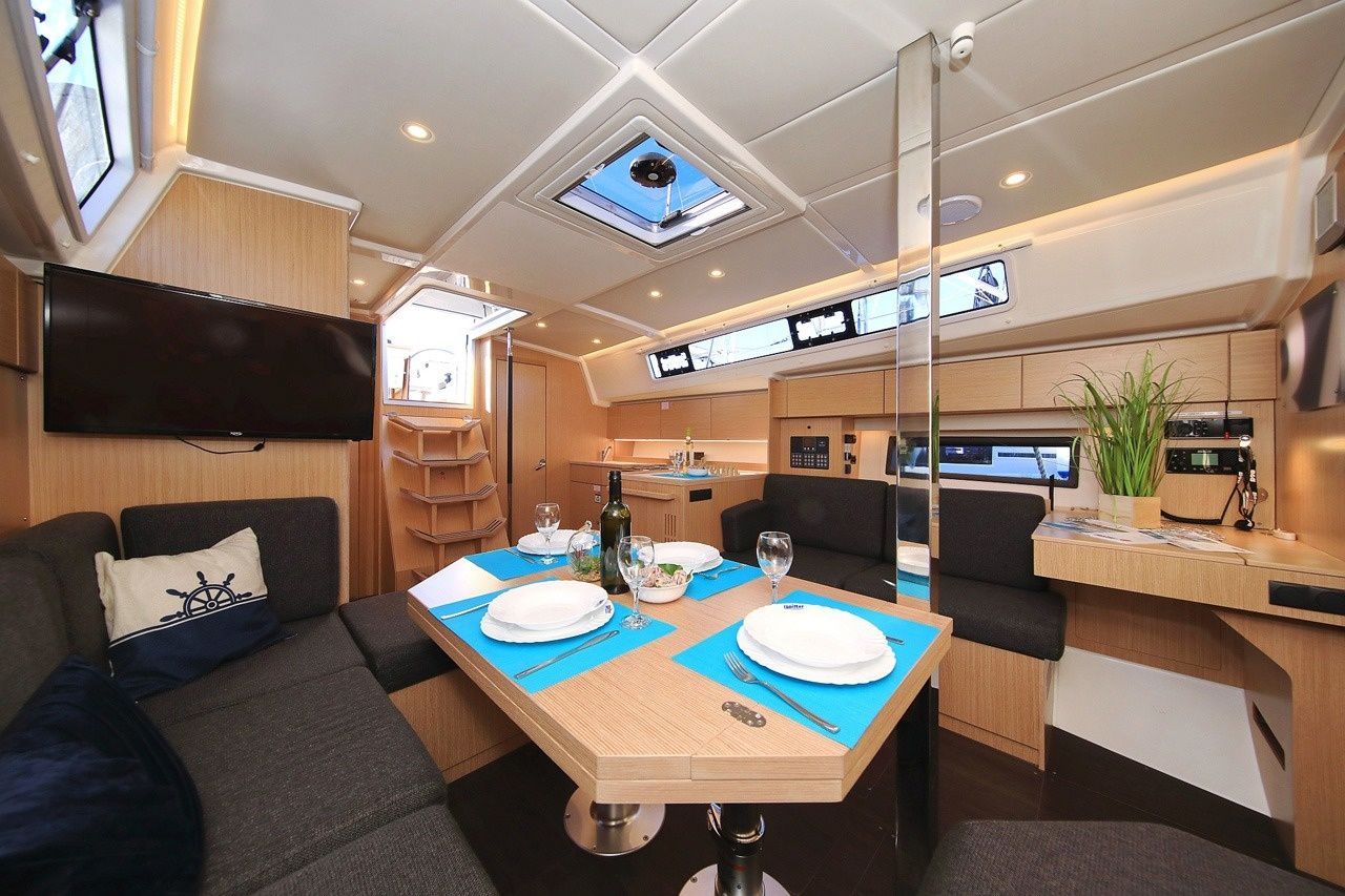 Bavaria C42 | Lizzy