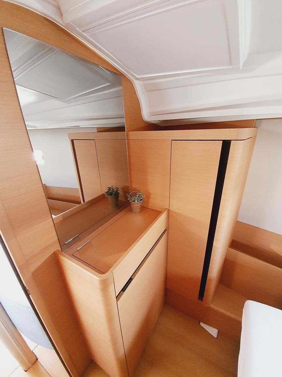 Jeanneau Sun Odyssey 410 | Kalumina