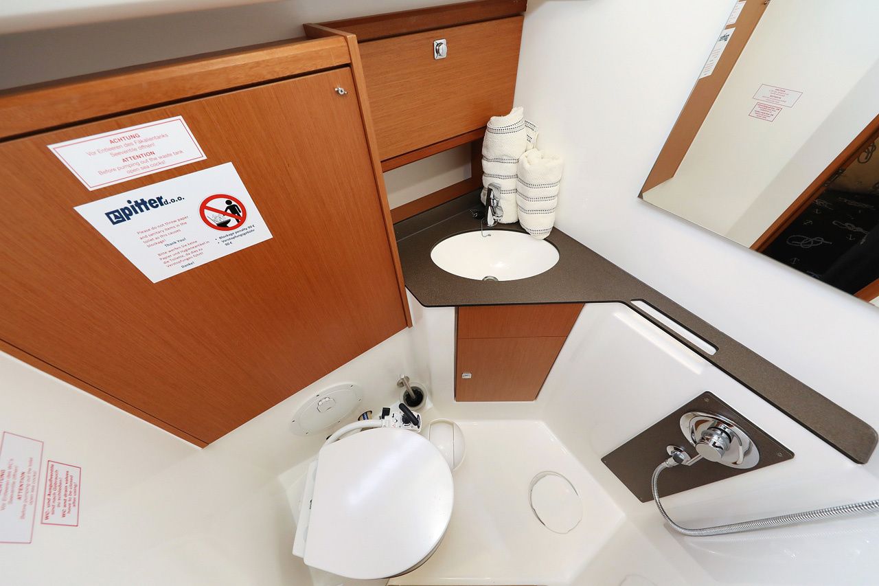 Bavaria Cruiser 46 | Bella 3