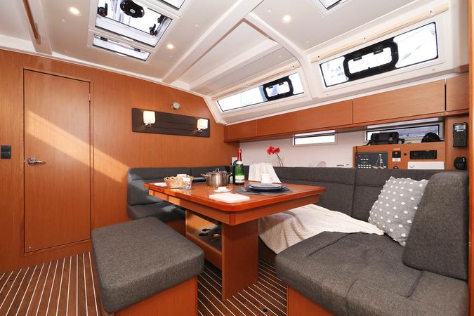 Bavaria Cruiser 46 | Bella 3